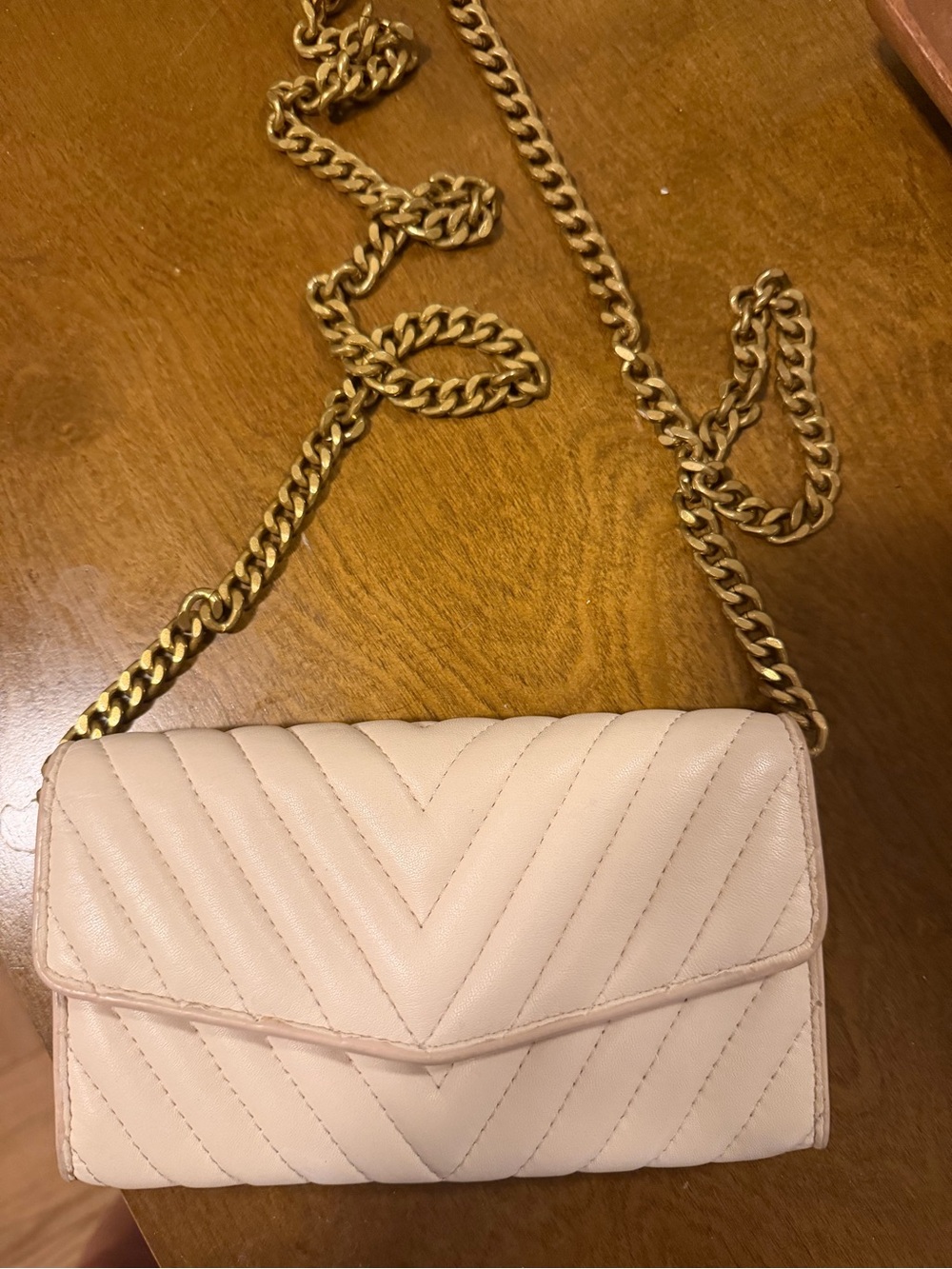 Vince Camuto Quilted Crossbody Bag in cream with Gold Chain
